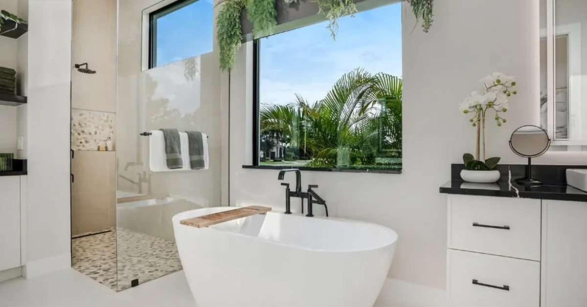 Tesoro Bath